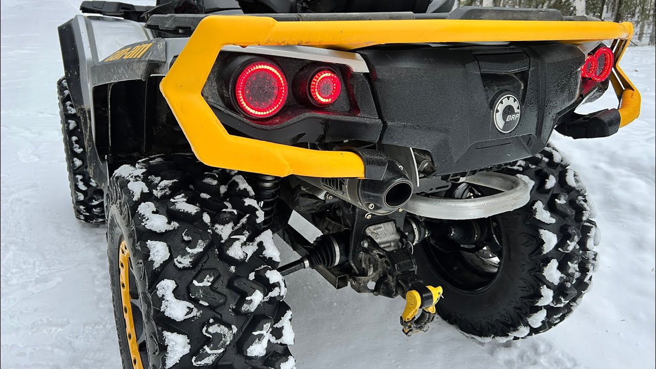 Установка задних фонарей RJWC Neutrino на Can Am Outlander G3