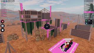 Roblox Outlaster | Exploiters impersonating moderators | Manipulates player's into false play |