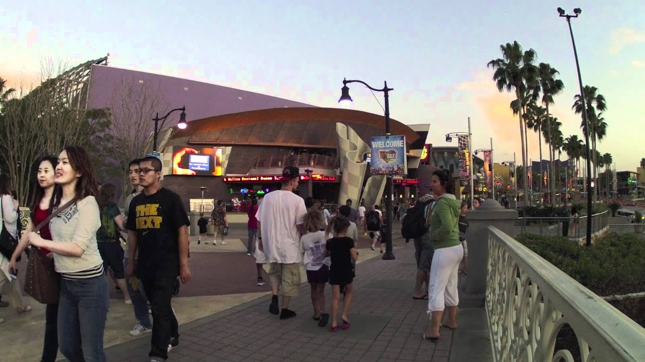 Universal Orlando Time Lapse in front of Nascar Cafe with GoPro HD Hero 1080P YouTube