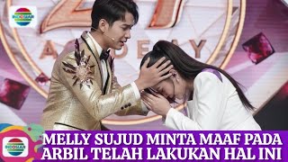 Momen Melly Lee sujud meminta maaf pada sang kekasih yang rela mengorbankan karirnya untuk dirinya 