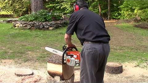Cutting the Bowl Blank: Part 2 - Claude Dupuis