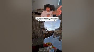 Average tugboat users #rustgame #rustfunnymoments #rustconsole #rustclips #fozi