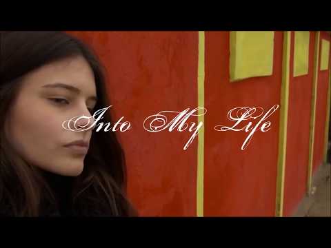 Into My Life Colin Hay TRADUÇÃO HD Lyrics Video 1
