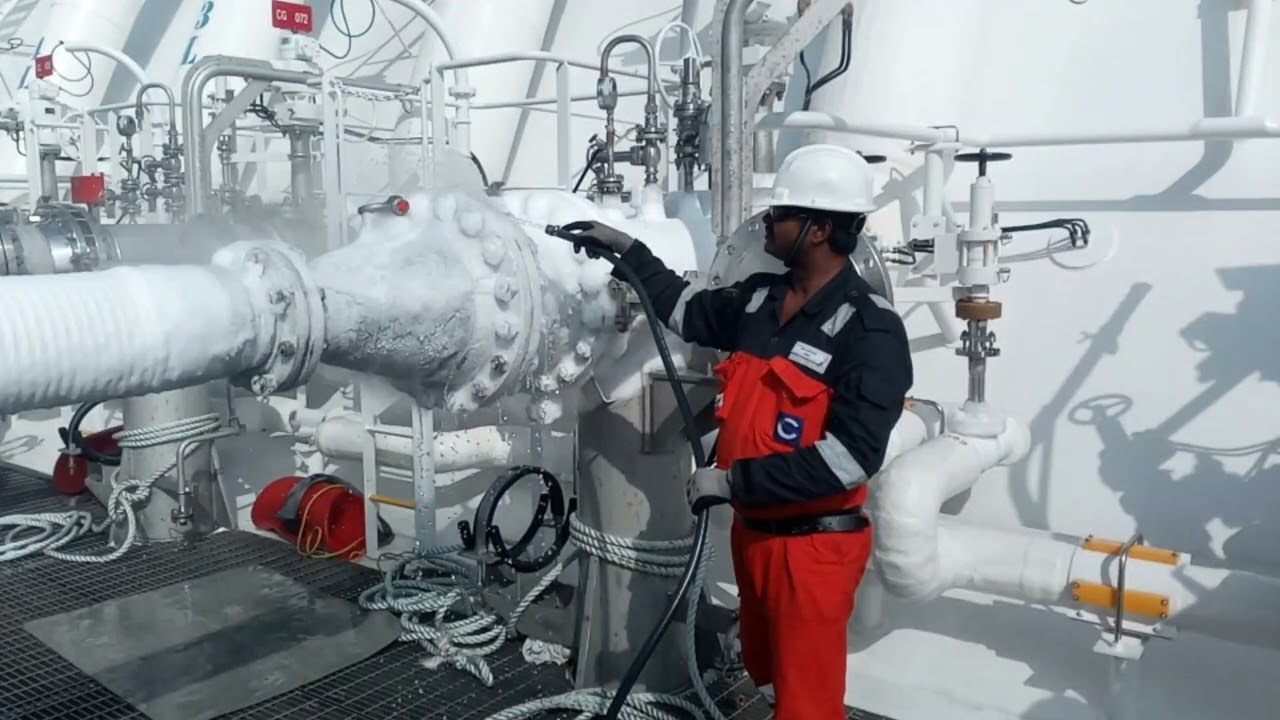 ship to ship operation LNG tanker ship in Phillipines