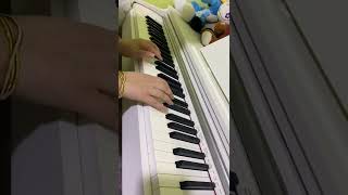 Gurbet/Özdemir Erdoğan @zehra/cover