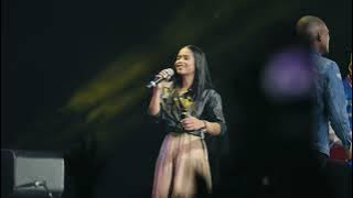 Pablo & Silas - Oasis Ministry (Live From San Juan, PR)