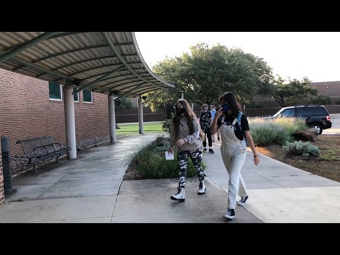 Dallas ISD student shares how her first day of school went at North Lake Early College High School