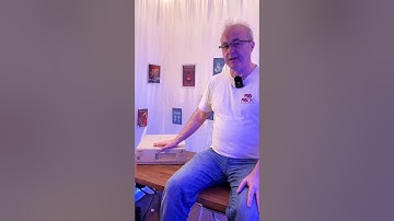 What’s Inside This Forgotten 90s Computer?