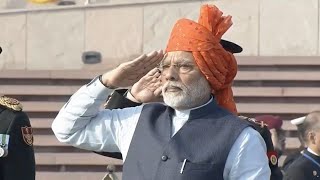 Republic Day 2020: PM Narendra Modi salutes martyrs at National War Memorial screenshot 1
