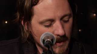 Sturgill Simpson - I Never Go Around Mirrors (Live on KEXP)