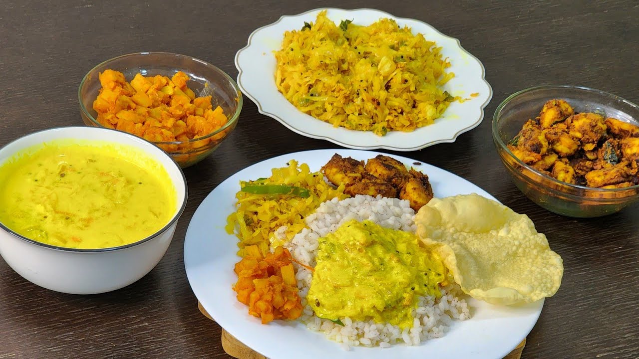 ഊണ് Vlog / Simple Lunch Side dishes / Curd curry / Cabbage masala / Potato roast / Prawns fry