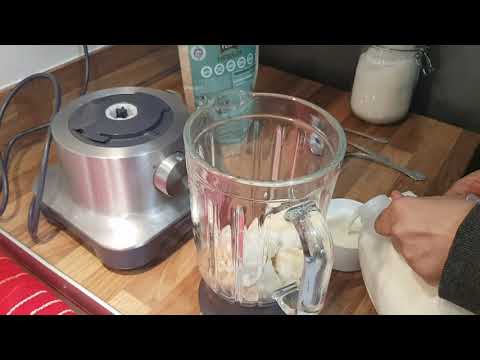 how-to-make-banana-milkshake-using-xanthan-gum-from-usa-flava