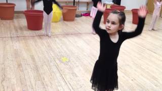 Download Lagu Hannah la balet MP3