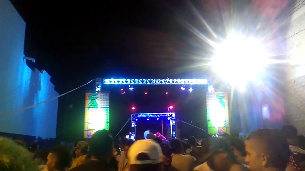 Dj Tata - Caribeño | Homenaje Al Boby En Concierto 💛💙