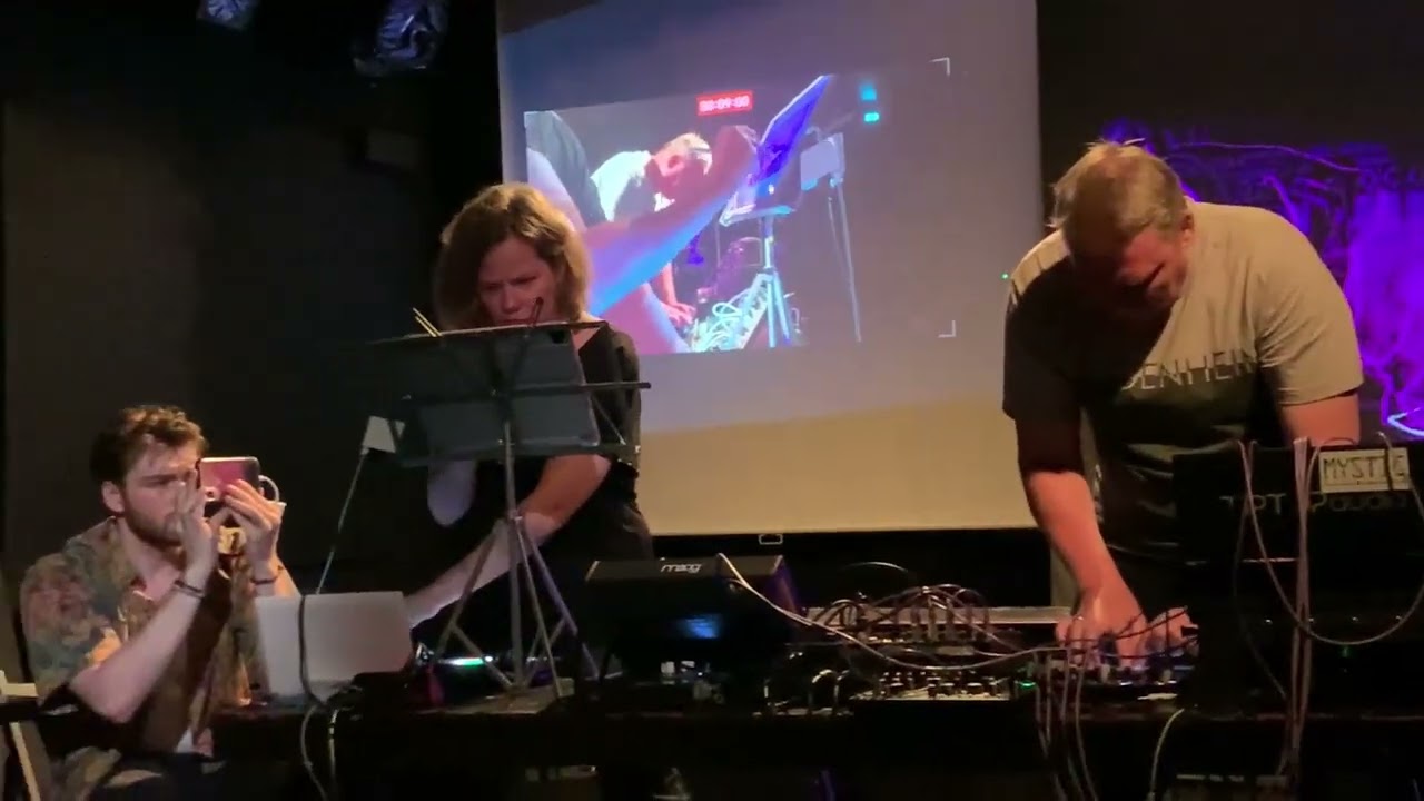 Tangled Waves Live @ Theatre Aleph, La_Vague_Modulaire 2022/07/05