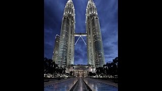 У входа в #Петронас #petronas towers(Ба́шни Петро́нас — 88-этажный небоскрёб. Высота — 451,9 метров. Находится в столице Малайзии Куала-Лумпуре...., 2015-09-29T05:56:30.000Z)