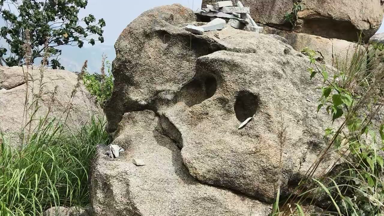 Muneeswara konda silala andalu