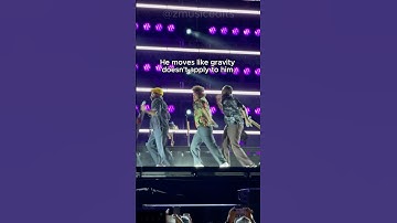 How Does Bruno Mars Move So Smoothly?  #brunomars #shorts #live