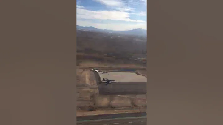 Departing from Tucson Airport time lapse