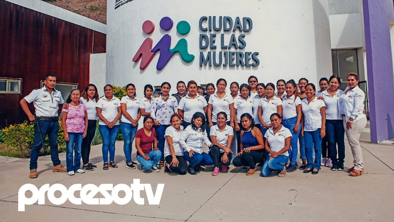La Ciudad de las Mujeres - YouTube