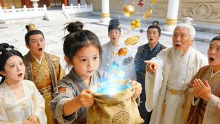 Download Lagu 🎉娘亲被逼当街自杀，她四岁成了无家可归的小孤女！皇帝随手收养，没想到一进宫就被宠上天，她还能听懂动物说话，替摄政王抓刺客！#chinesedrama #短劇推薦 #短劇 #穿越 #古裝 #萌娃 MP3