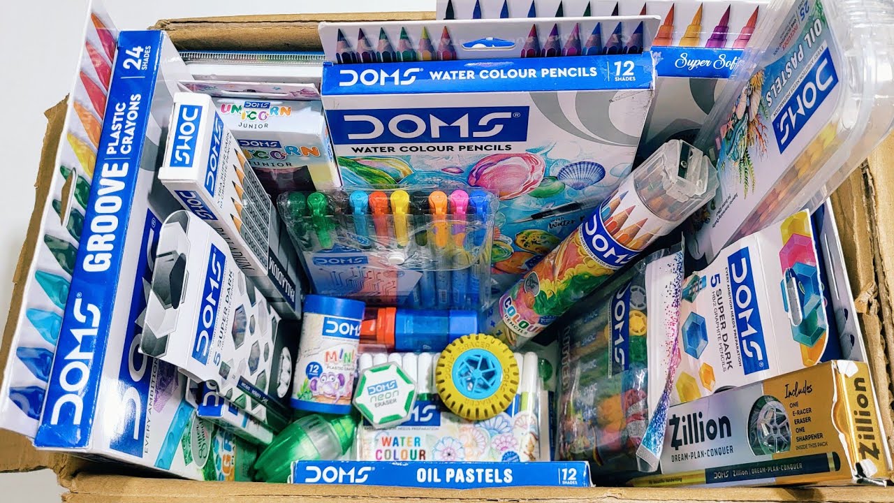unboxing-cute-doms-stationery-water-colour-pencil-colour-sketch