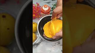 Mango shake #summerdrinksrecipe #aam #coldrink #reels #shorts #cookwithmj #viralreels
