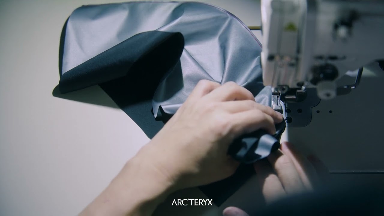 アークテリクス新宿ブランドストアプレオープン購入特典ポーチ未使用新品おまけ付き アークテリクス新宿ブランドストアプレオープン購入特典ポーチ未