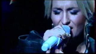 Sarah Connor - "Soldier With A Broken Heart" LIVE @ Minsk Concert (30.11.2010) chords