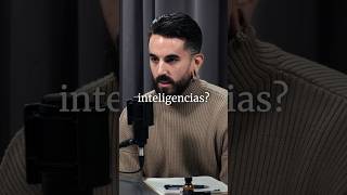 How many types of intelligence are there? 🧠 | Roberto Colom & René ZZ
