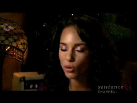 www.sundancechannel.com This episode spans generations as singer Alicia Keys meets actress Ruby Dee, who stroll through Harlem and discover that their childhood homes were only a few blocks apart. Separately, Keys allows cameras to visit her studio for an intimate interview and Dee appears at the Apollo Theater's Spring Benefit. ICONOCLASTS airs Thursdays at 10pm on Sundance Channel.