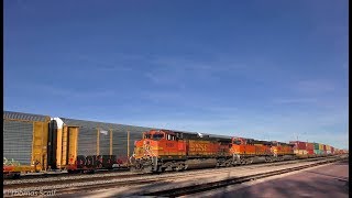 Railfanning Winslow AZ at La Posada!