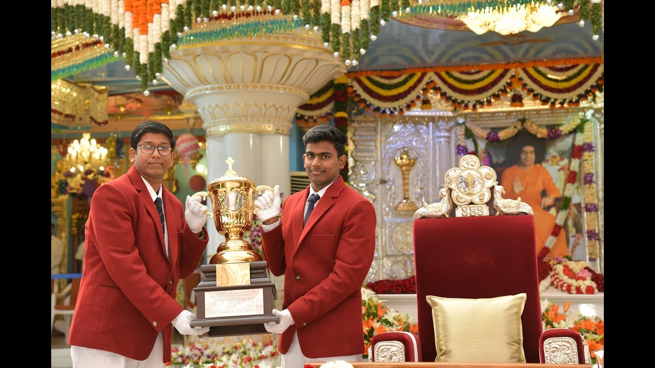 bhajans mooji 2019 Prize Distribution Ceremony of the Annual Sports Meet, Prasanthi Nilayam - 15 Jan 2018