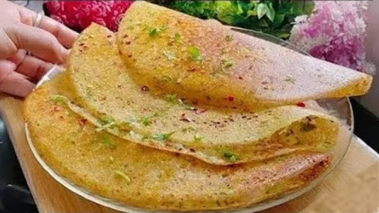 1/2 कप मूंगदाल से गरमागरम मजेदार नाश्ता बनाइए और इडली डोसा भूल जाइए - Moong dal nasta/Moong dal Dosa