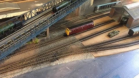 N Gauge Four Oaks Street Station Model Railway Part 97 