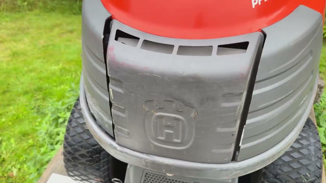 Åkgräsklippare Husqvarna PF21 AWD