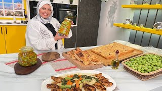العزومة مع الشيف فاطمة أبو حاتي | خبز الزيتون - دجاج بزيت الزيتون - مخلل الزيتون التفاحي