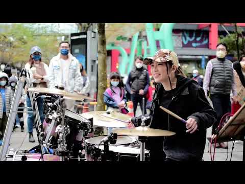 比莉 Ft. 周湯豪《什麼都不必說- 2022 Remix》街演 JAN | 羅小白 S.white
