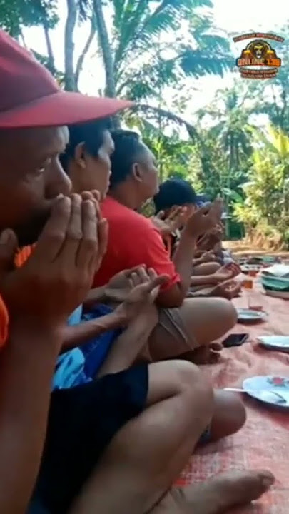 Tanduk lucu adat Jawa lur