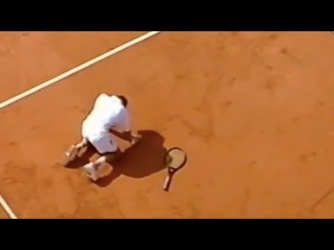 テニス 全仏オープン03覇者 ファン カルロス フェレーロのスーパープレイ集 フェレーロ Youtube テニス 全仏オープン03覇者 ファン カルロス フェレーロのスーパープレイ集 フェレーロ Youtube