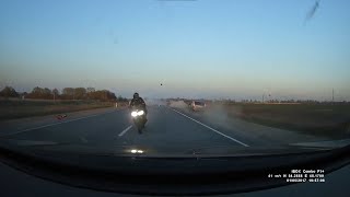 Russia - Fatal motorbike crash kills three (ДТП в Баратаевке) First Angle.