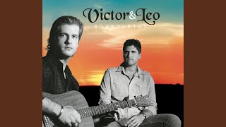 Video thumbnail of "Victor & Leo - Deus e Eu no Sertão"