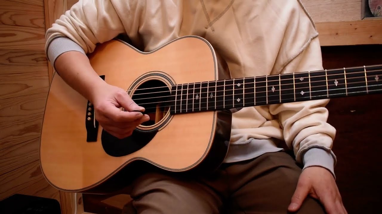 NEW/ASTURIAS E.C. CUSTOM@guitarshoptantan - YouTube