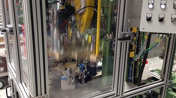 Primer insertion machine (250 cases/min)