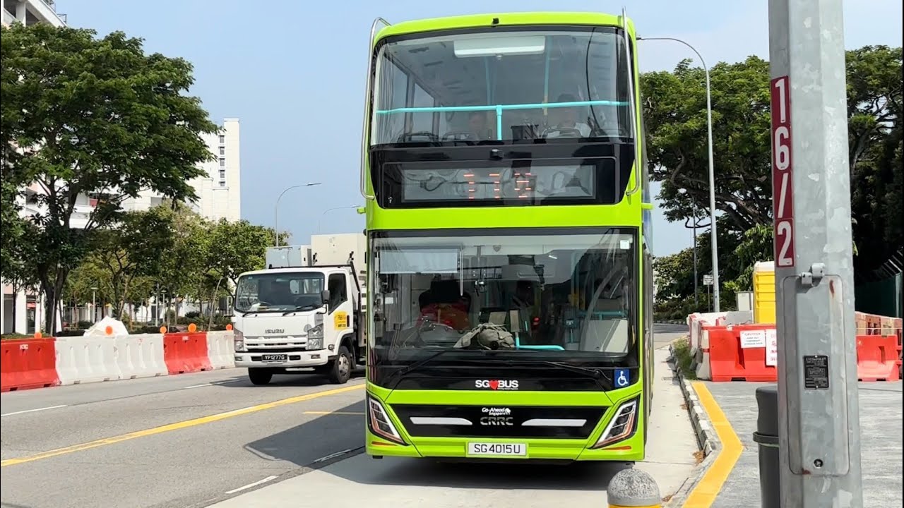 Go-Ahead CRRC eD12 Demonstrator - SG4015U on Route/Service 118 - YouTube