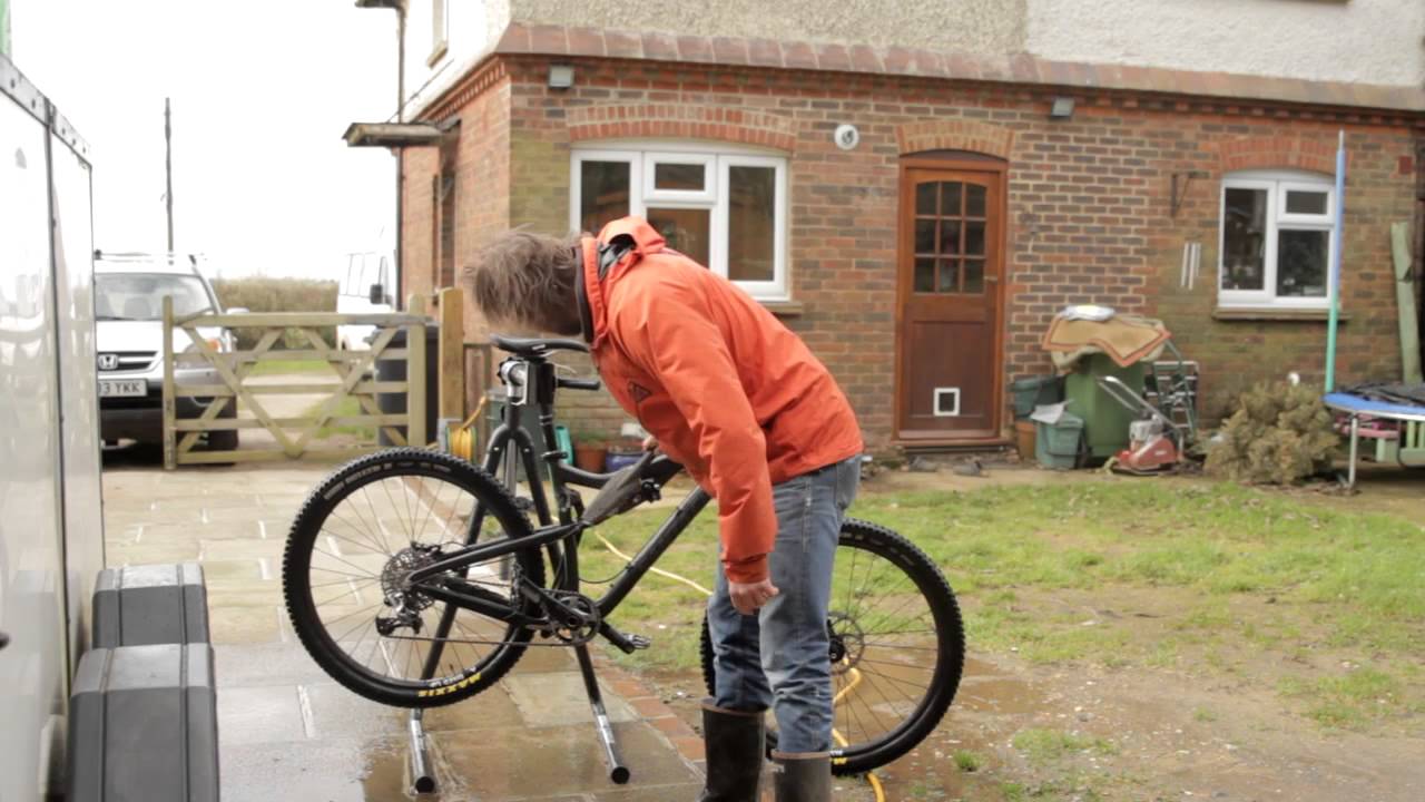 Mountain Bike Technique - Back Behind Bars Part 1