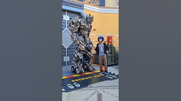 #megatron #transformers #universalstudios #keepsupporting #funny #amazing