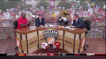 Lee Corso drops the F-Bomb on ESPN Gameday!