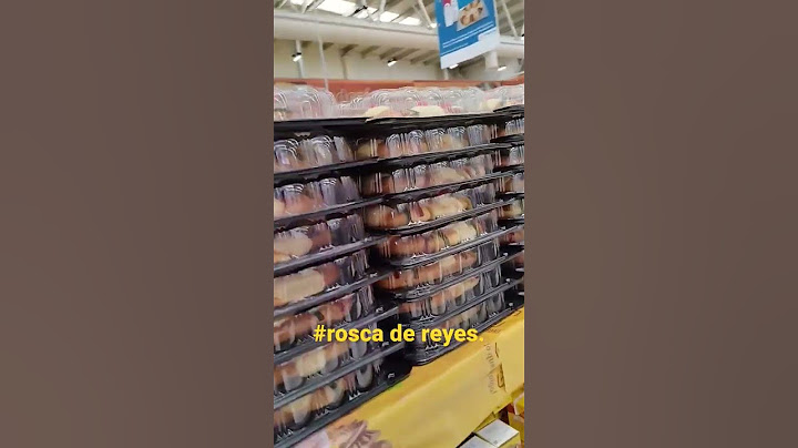 #rosca de reyes, piles of kings bread in Mexico, new year.