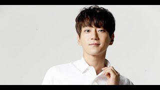 Hwang Chi Yeul Makes Beautiful Songs (MAMA 2018 CHALLENGE)